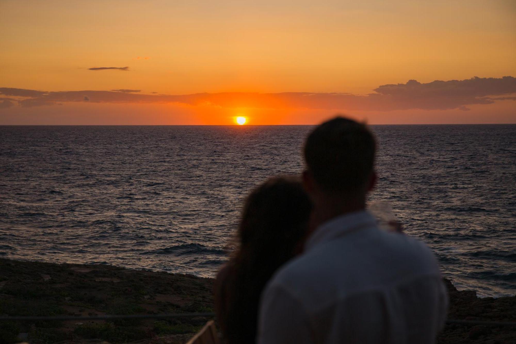 Hostal La Torre Ibiza Cap Negret (Adults Only) San Antonio  Ngoại thất bức ảnh
