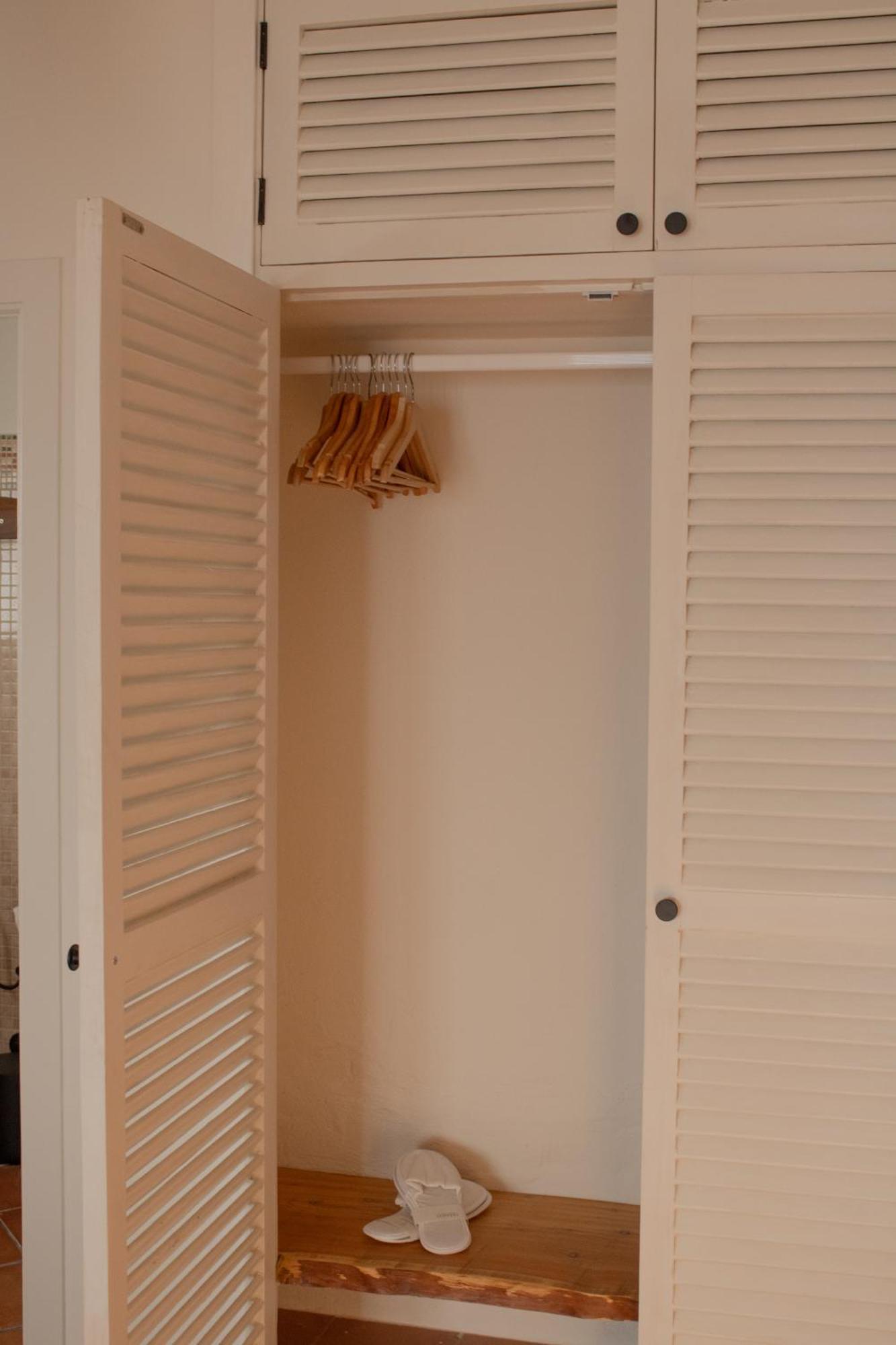 Hostal La Torre Ibiza Cap Negret (Adults Only) San Antonio  Ngoại thất bức ảnh