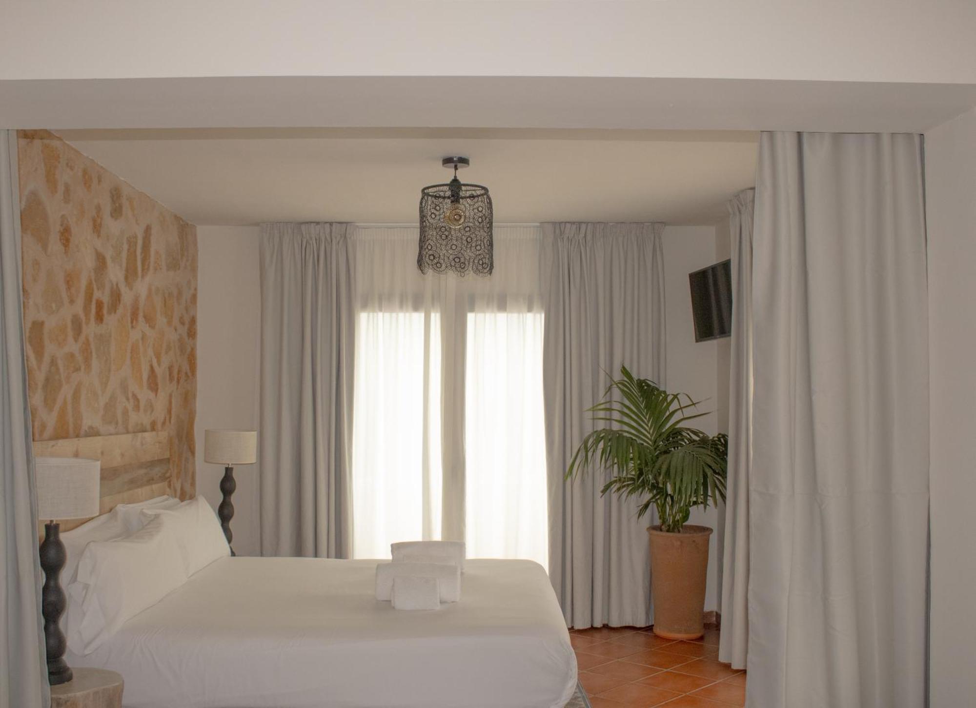 Hostal La Torre Ibiza Cap Negret (Adults Only) San Antonio  Ngoại thất bức ảnh