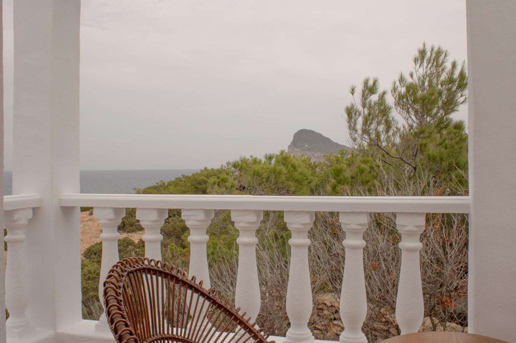 Hostal La Torre Ibiza Cap Negret (Adults Only) San Antonio  Ngoại thất bức ảnh