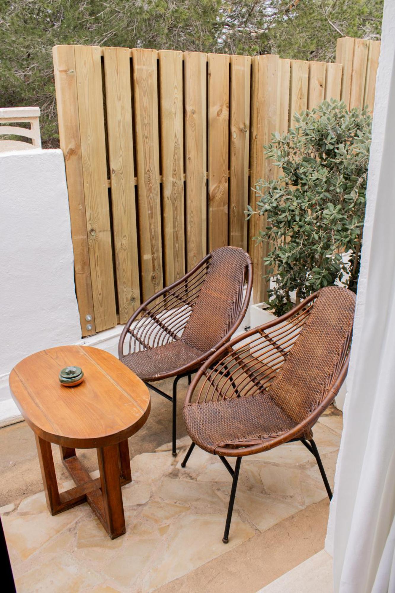 Hostal La Torre Ibiza Cap Negret (Adults Only) San Antonio  Ngoại thất bức ảnh