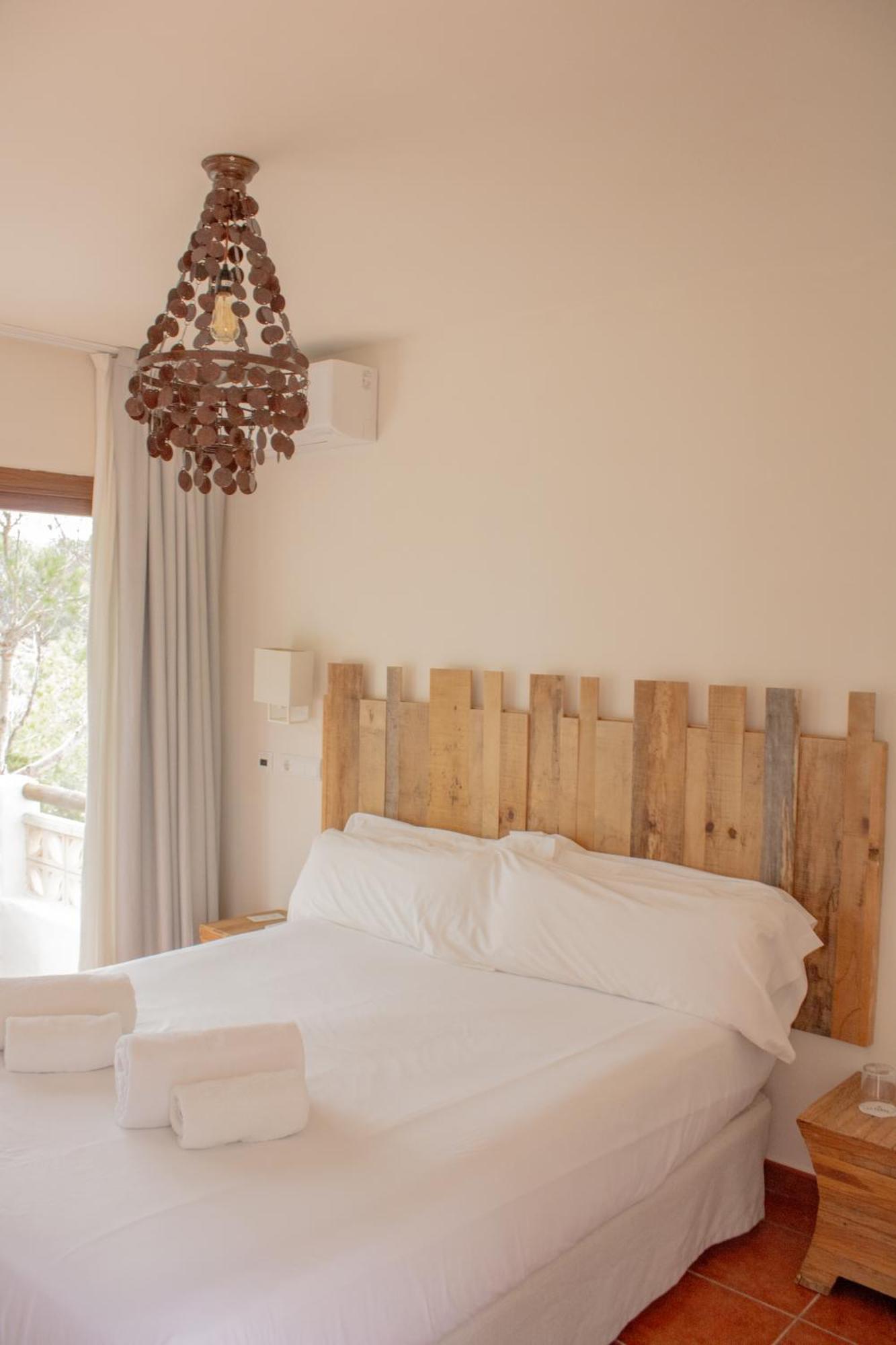 Hostal La Torre Ibiza Cap Negret (Adults Only) San Antonio  Ngoại thất bức ảnh